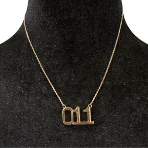 Netflix Stranger Things Liscensed Necklace Eleven Elle Necklace Gold Tone